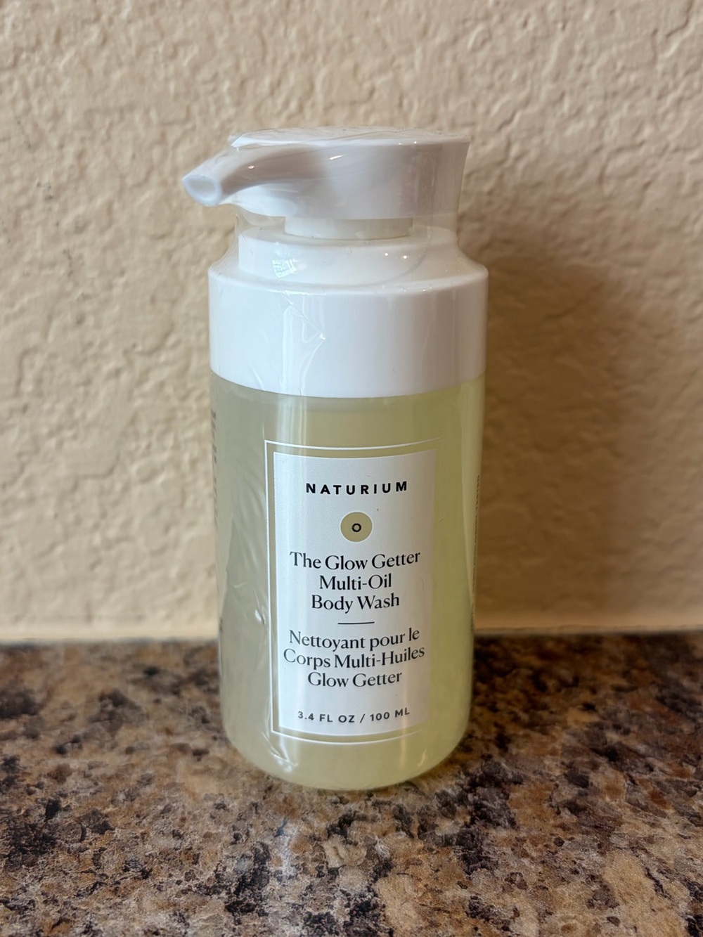 🧼Naturium Mini The Glow Getter Multi-Oil Body Wash